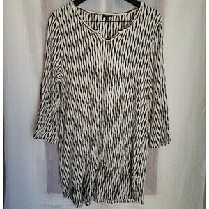 Hannah Womens Blouse Size 2X Tunic Top 3/4 Sleeve Black White Stripes Seersucker